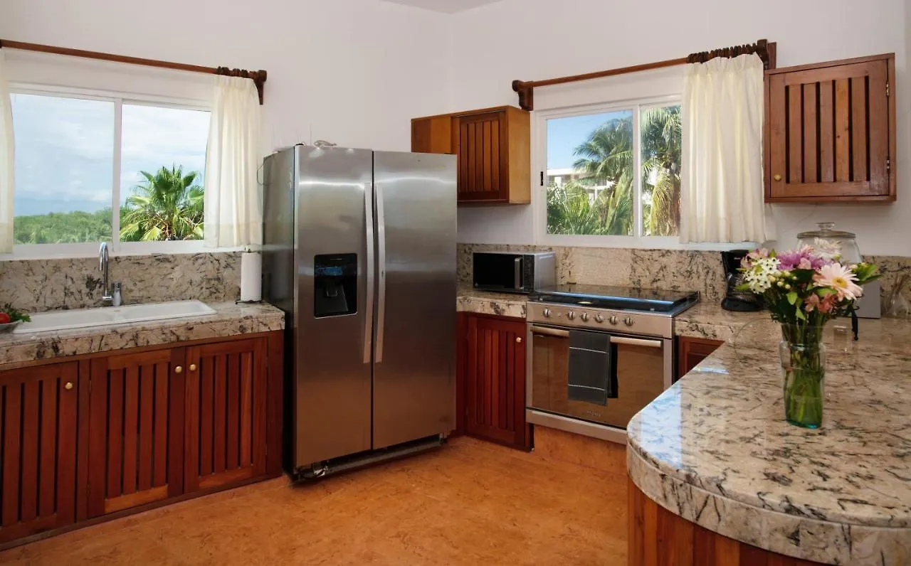 Arenika Oceanfront Vacation Rentals Puerto Morelos Apartment